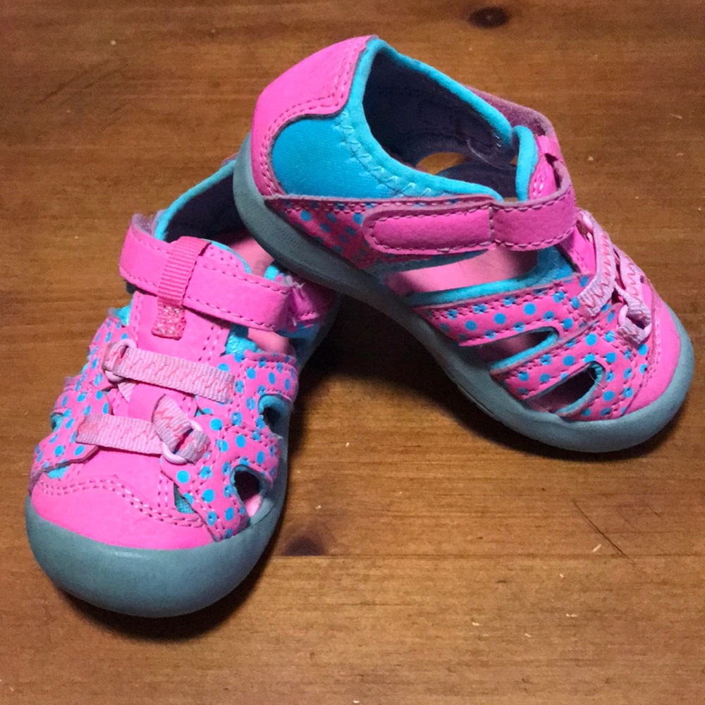 Toddler Girl water/summer shoes